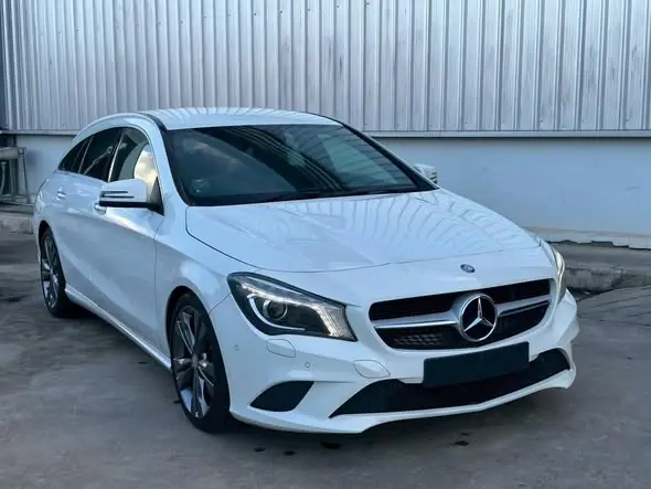 Mercedes-Benz CLA200 2016